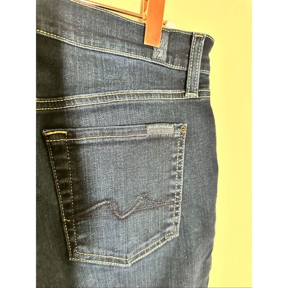 7 For All Mankind Gwenevere Dark Wash Skinny Jeans Size 30 - Picture 3 of 6